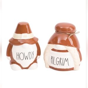 Rae Dunn Set of 2 Howdy Pilgrim Gnomes
